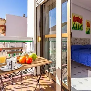 apartamentos-carihuela-torremolinos.hotelsinnerja.org/